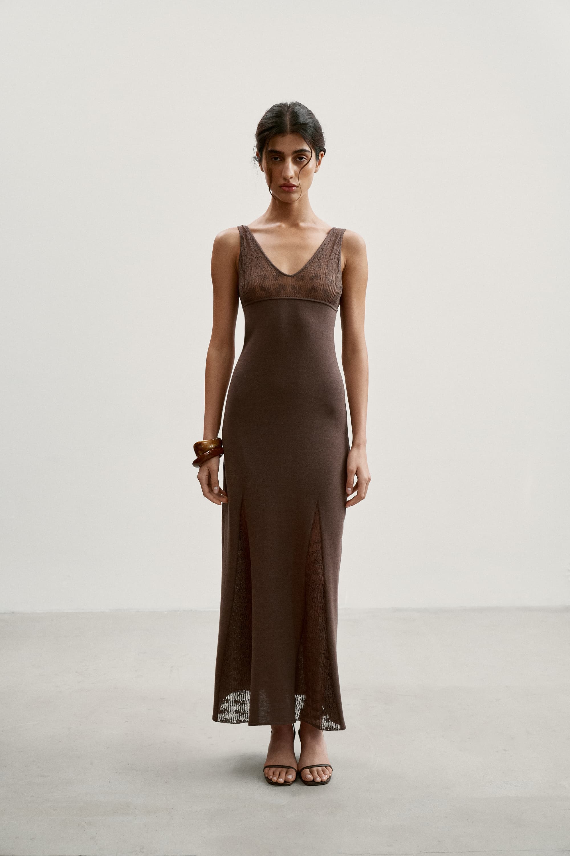 MARY dress — primary look